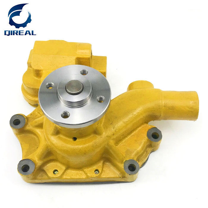 Excavator Parts 4D95 Water Pump for PC60-5 PC60-7 6204-61-1104