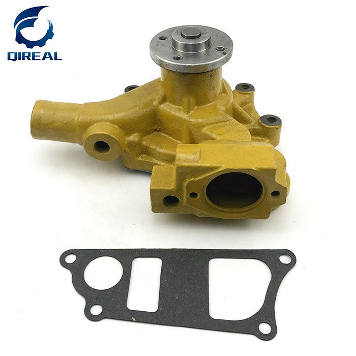 Excavator Parts 4D95 Water Pump for PC60-5 PC60-7 6204-61-1104